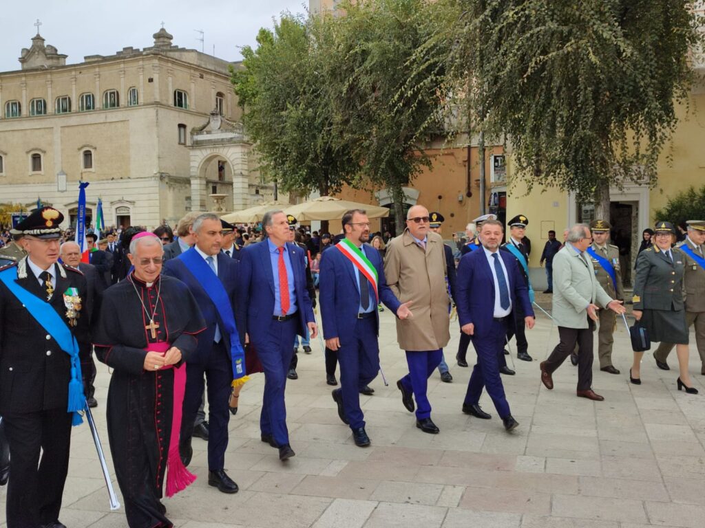 ugl matera alla festa dell'unità d'italia e delle forze armate 1 whatsapp image 2022 11 04 at 12.09.01 radiolaser news matera potenza puglia basilicata