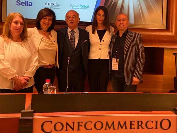 Black Friday: Federmoda-Confcommercio, budget 120-160 euro a famiglia, in sofferenza i negozi di vicinato