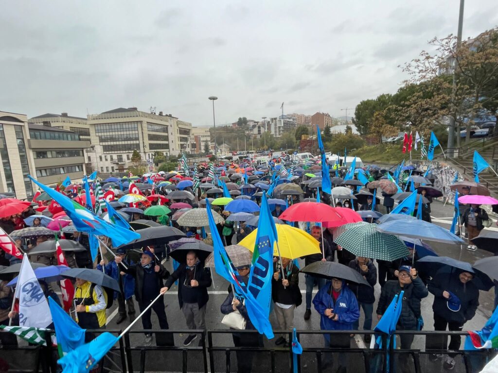 manifestazione oggi radio laser news matera potenza puglia basilicata