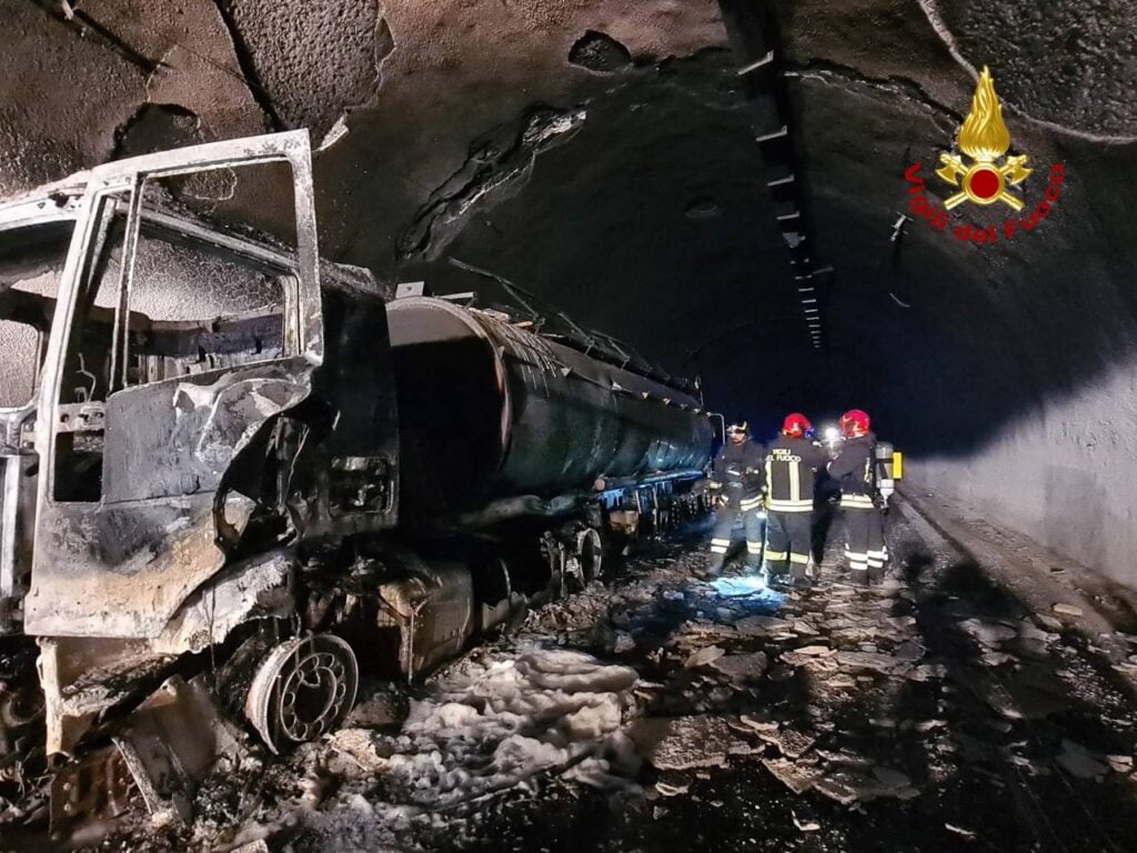 photo 2022 11 22 19 57 48 1 radiolaser news matera potenza puglia basilicata