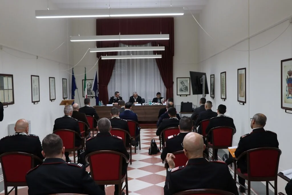 POTENZA: Violenza di Genere - Codice ROSSO. il Procuratore CURCIO incontra i Carabinieri.