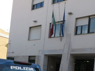<strong>controlli della polizia di stato agli esercizi pubblici di matera e provincia: sospesa l’attività di un bar e oltre 6.600 euro di sanzioni per gravi violazioni delle norme vigenti</strong> 97 questura matera radio laser news matera potenza puglia basilicata