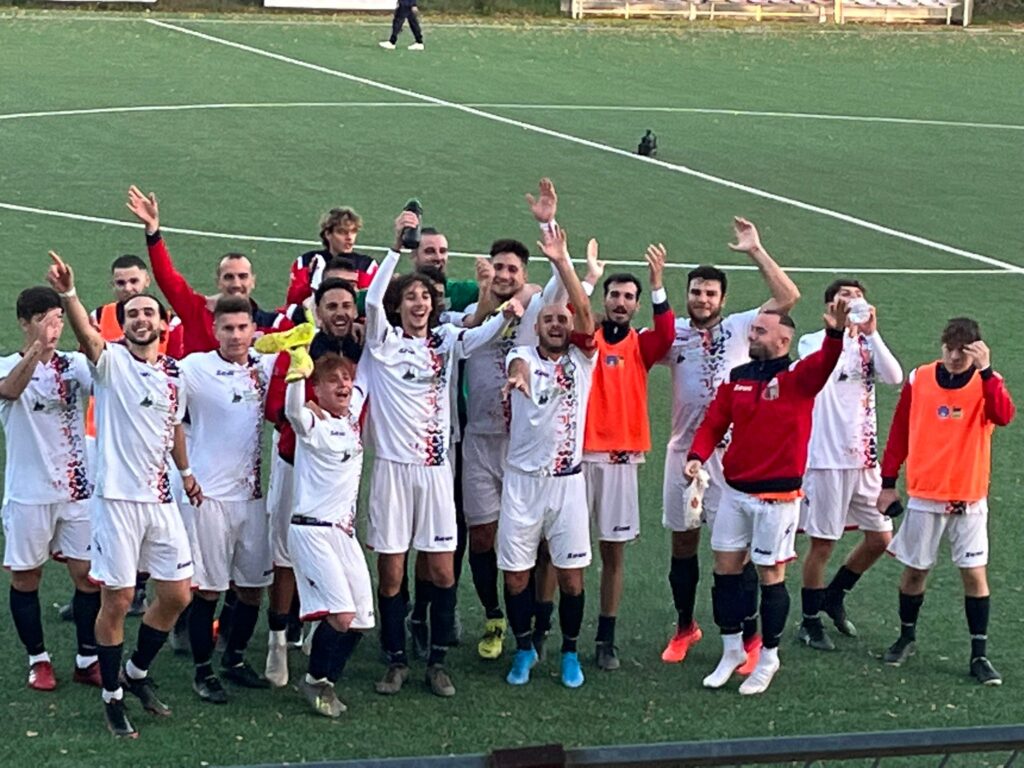 elettra marconia batte castelluccio in trasferta e resta al comando del campionato di eccellenza lucana. 1 whatsapp image 2022 12 04 at 16.20.47 radiolaser news matera potenza puglia basilicata