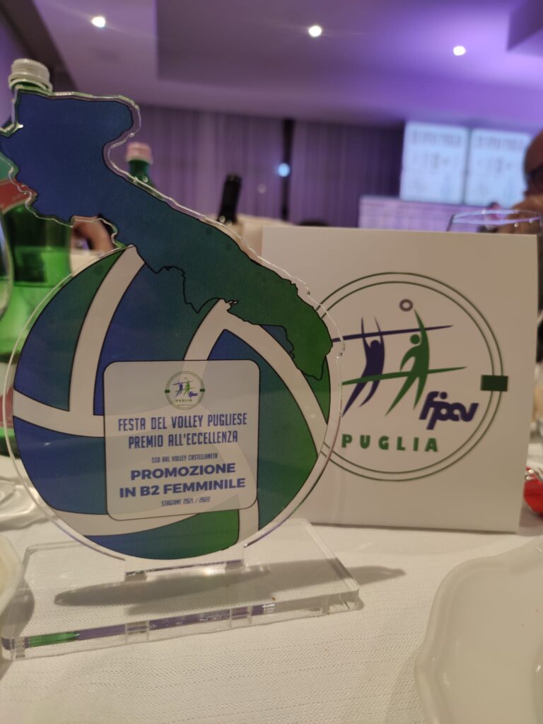 <strong>la greenergy castellaneta premiata come eccellenza del volley pugliese</strong> 1 premio alleccellenza per promozione in b2 1 radio laser news matera potenza puglia basilicata
