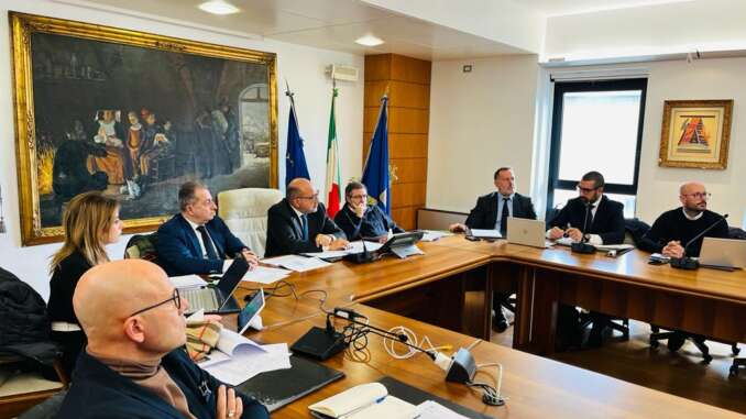 Tavolo della trasparenza su Trisaia
