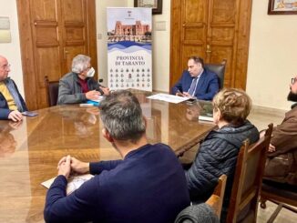 una fase dellincontro con le associazioni ambientaliste sul parco terra delle gravine radio laser news matera potenza puglia basilicata