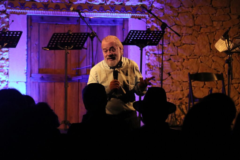 Dal 20 al 25 febbraio - Fabio Tolledi e Roberta Quarta di Astràgali Teatro tra i delegati del Congresso mondiale dell'ITI UNESCO negli Emirati Arabi Uniti