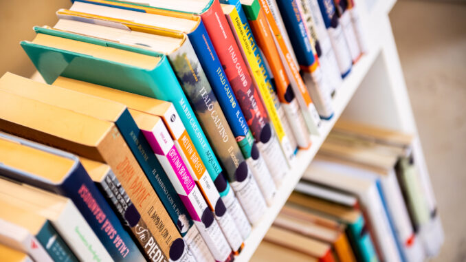 Libri di Calvino alla Biblioteca OgniBene