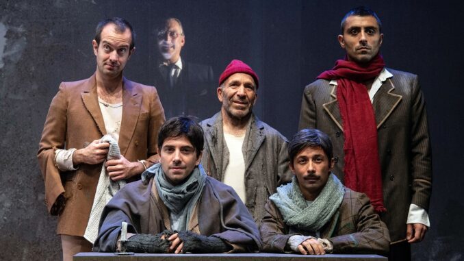 una-compagnia-di-pazzi