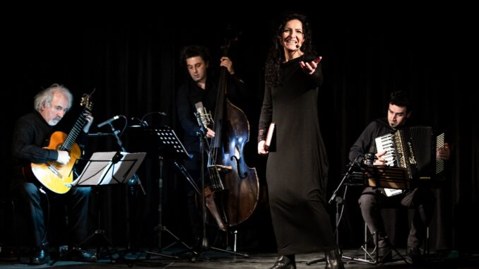 Io che amo solo te. Le voci di Genova - Foto Francesco Sciolti (1)