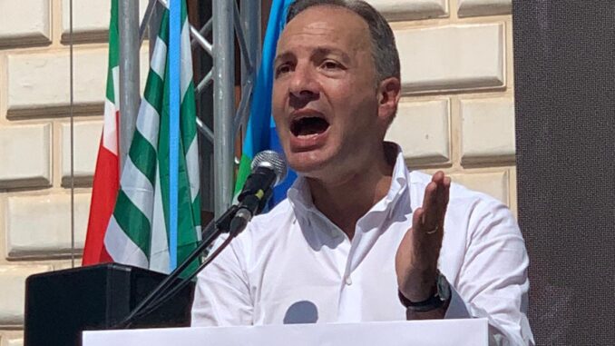 TORTORELLI a manifestazione per il lavoro