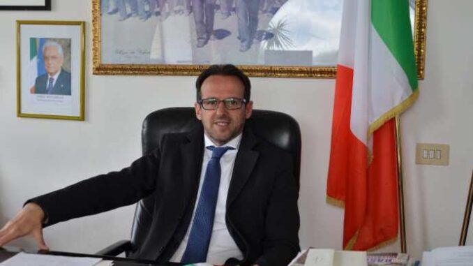 sindaco-pomarico
