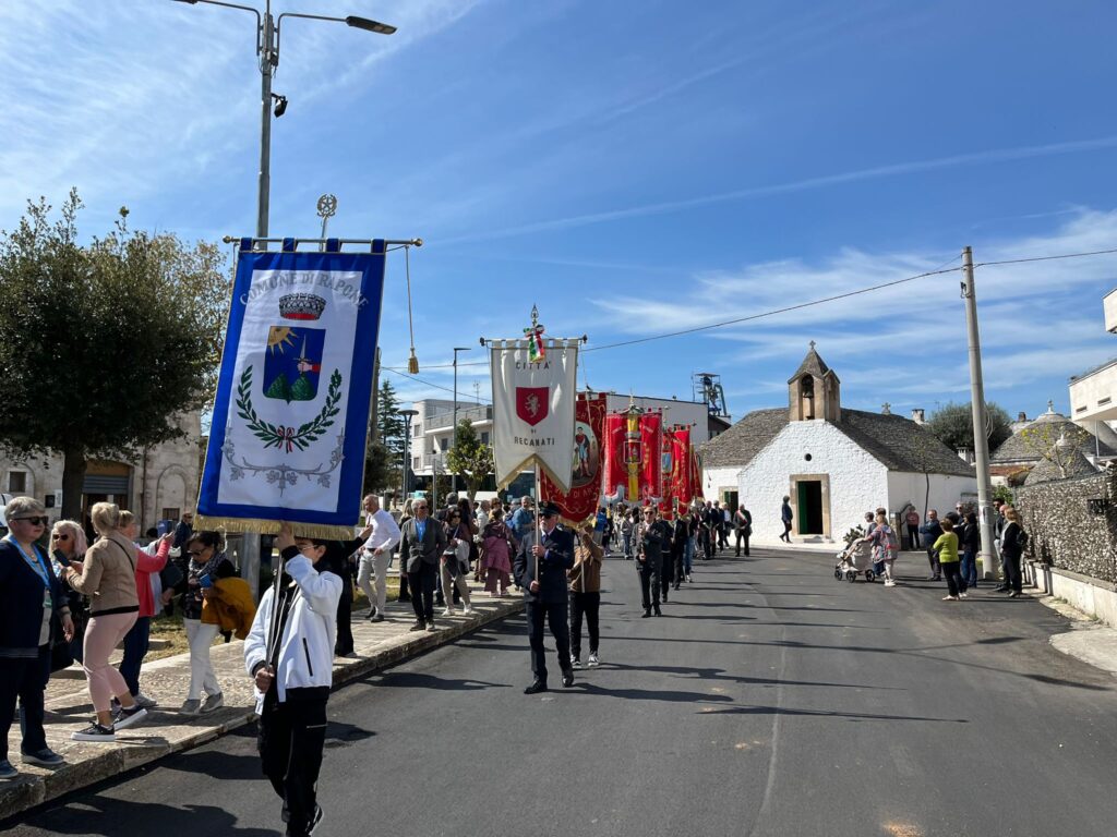 COMUNE DI RAPONE AL XXII MEETING SAN VITO ITALIA AD ALBEROBELLO XXII MEETING SAN VITO