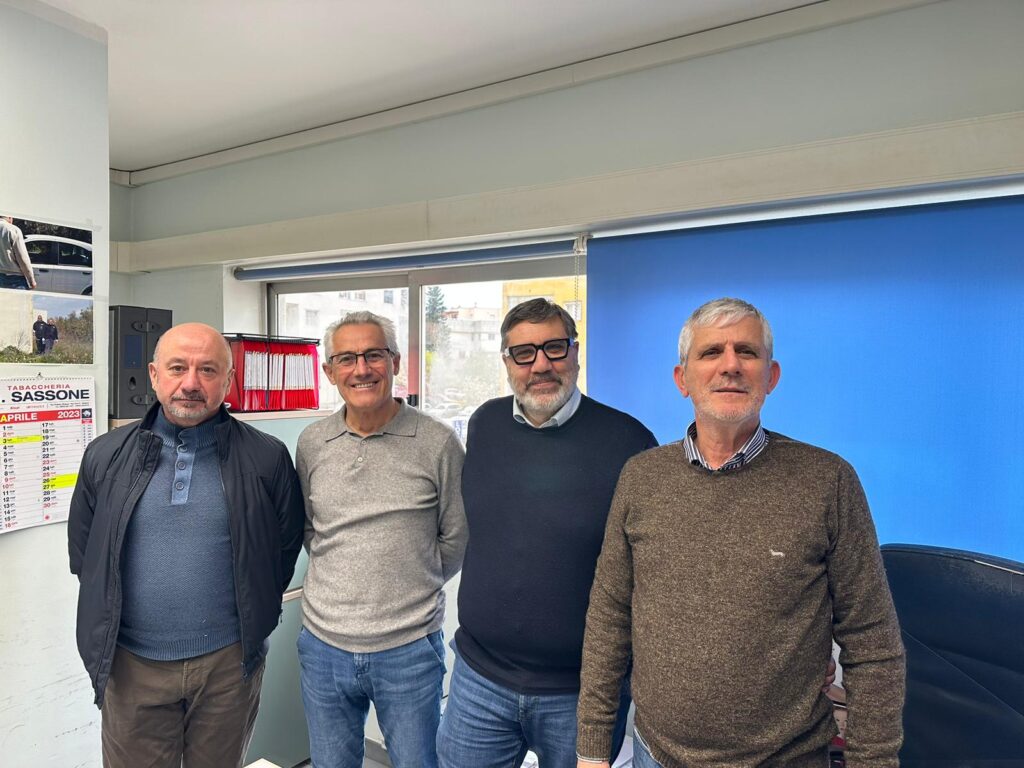 sottoscritto il contratto integrativo a livello locale per i dipendenti del consorzio di sviluppo industriale della provincia di matera 1 rappresentanze aziendali csi da sx varuolo benevento lapolla fortunato radiolaser news matera potenza puglia basilicata