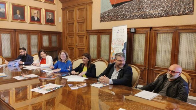 05-05-23 presentata questa mattina la settima edizione del Villaggio del Gusto in programma da questa sera al 9 maggio in largo Giannella
