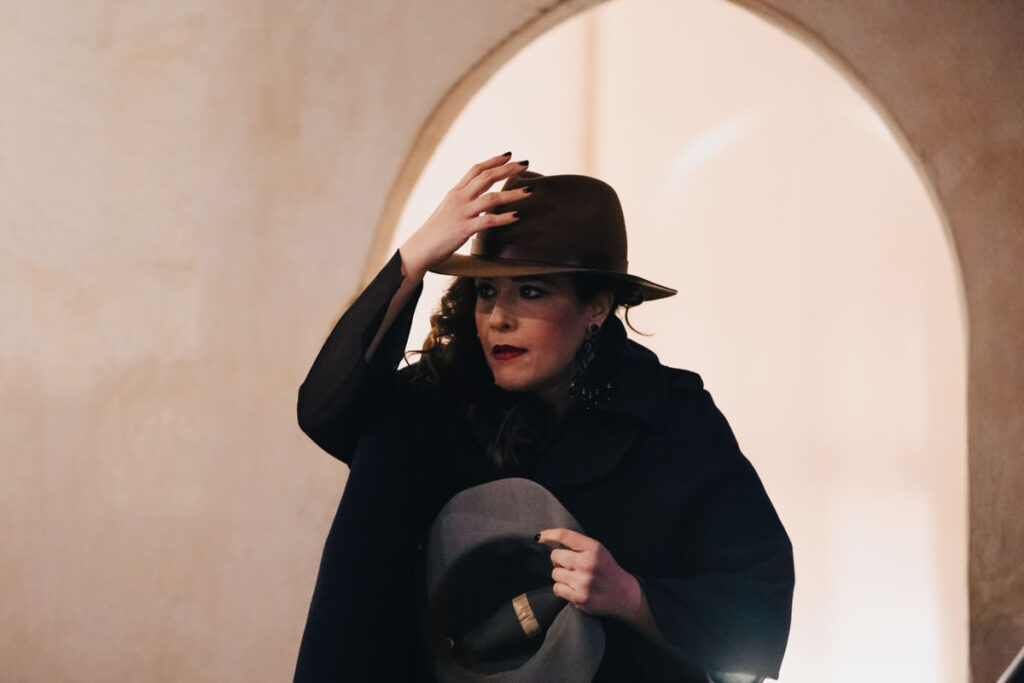 firenze, il soprano materano antonella rondinone porta in scena "l'opera da tre soldi" per il xxx° anniversario della strage dei georgofili 1 05 antonella rondinone scena radiolaser news matera potenza puglia basilicata