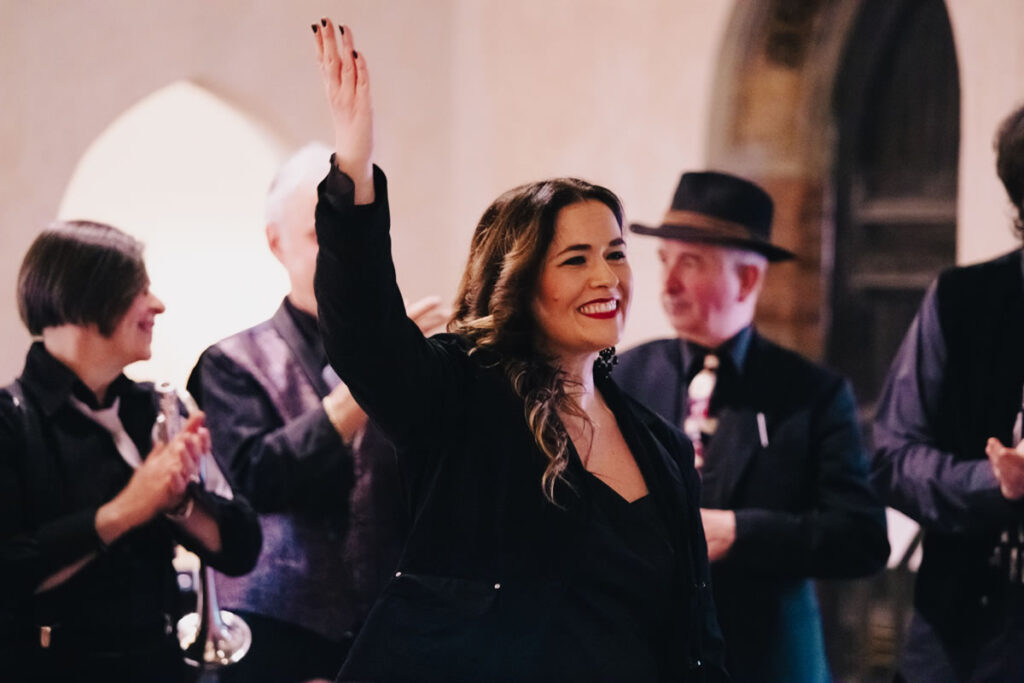 firenze, il soprano materano antonella rondinone porta in scena "l'opera da tre soldi" per il xxx° anniversario della strage dei georgofili 3 29 antonella rondinone scena radiolaser news matera potenza puglia basilicata