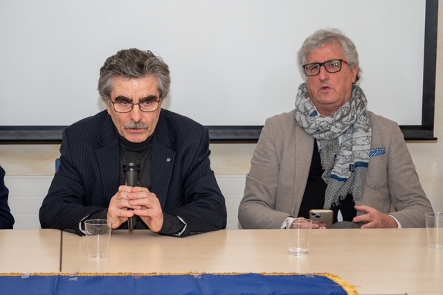 DUE LUCANI NEL MONDO INSIGNITI DAL PRESIDENTE DELLA REPUBBLICA mondo