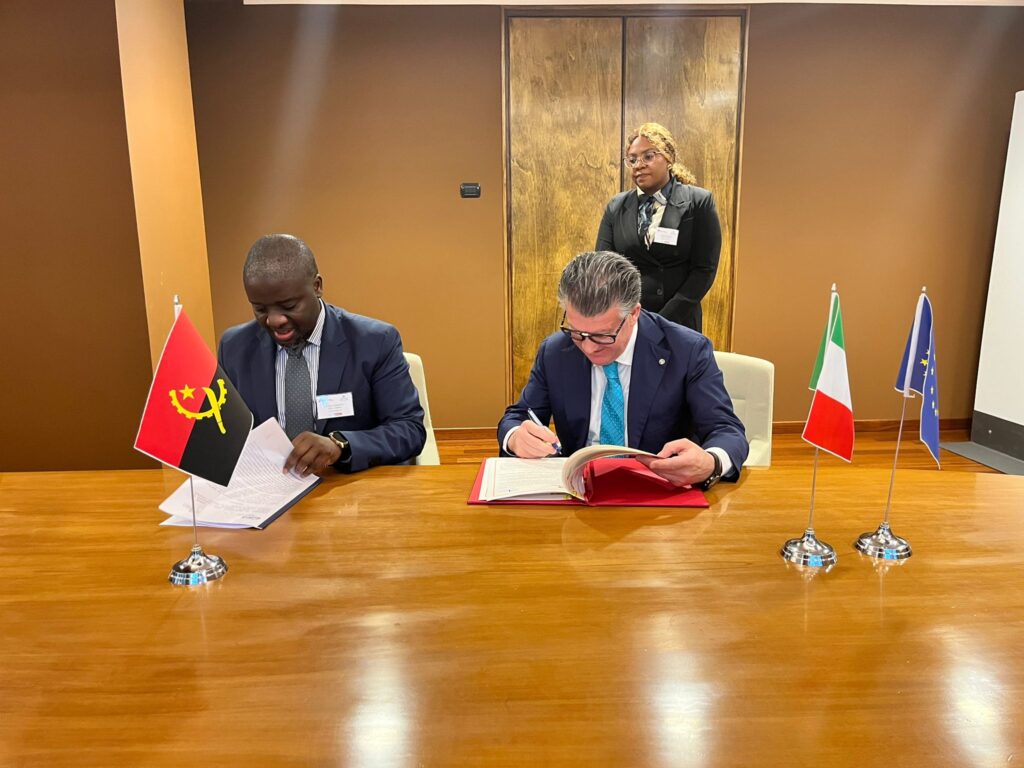 accordi di cooperazione italia-angola: cestari (italafrica), una nuova forte opportunità per l’imprenditoria italiana 4 aipex firma radiolaser news matera potenza puglia basilicata