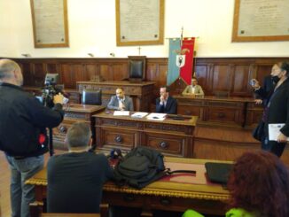 “rete jonica per l'orientamento”al via il progetto della provincia“rete jonica per l'orientamento” 41 conferenza stampa sul progetto rjo radiolaser news matera potenza puglia basilicata