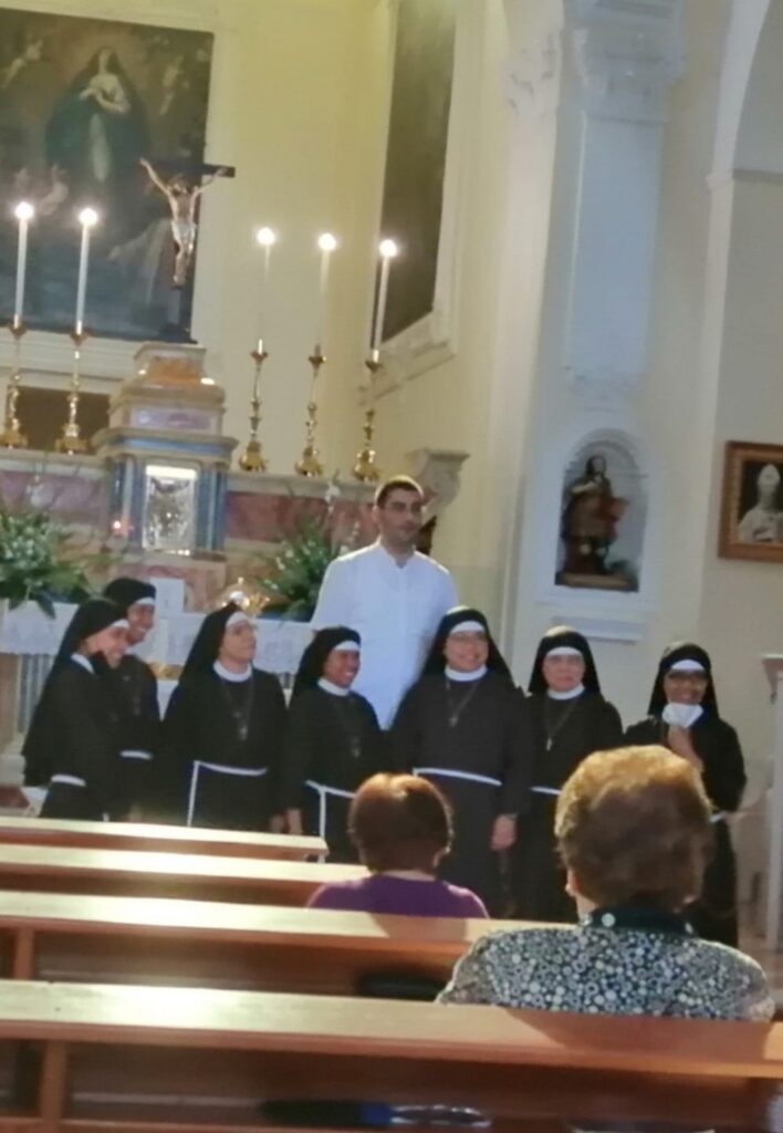 Quelle simpatiche suore filippine dell'asilo Bianca Fiora, apprezzate e volute bene dal popolo Pisticcese suore filippine