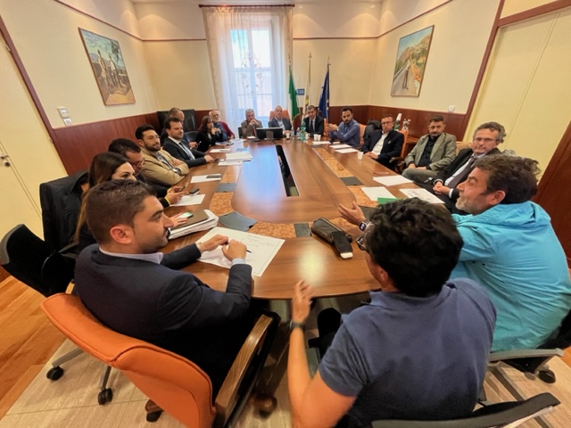AL VIA IL TAVOLO TECNICO PER LA COSTITUZIONE DELLE COMUNITA' ENERGETICHE tavolo tecnico