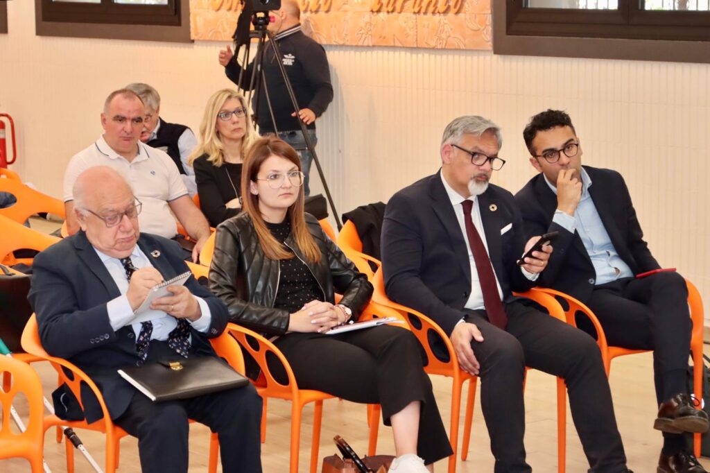 Misurare per conoscere": stamani in Camera di commercio il primo dei due eventi organizzati nell'ambito del Festival ASviS camera