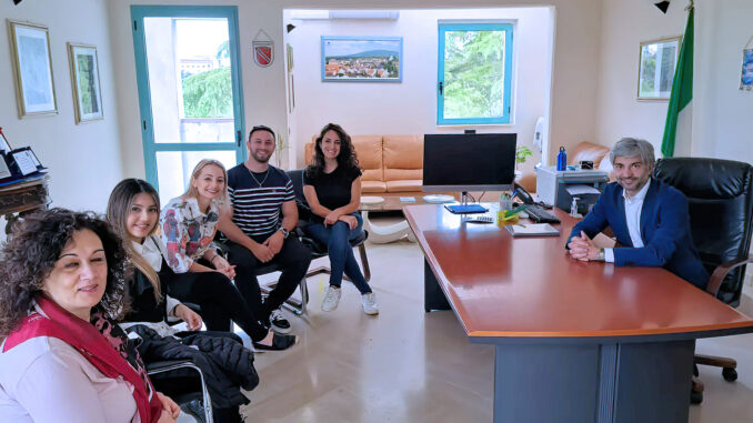Sindaco di Tricarico con delegazione associazione lucani nel mondo