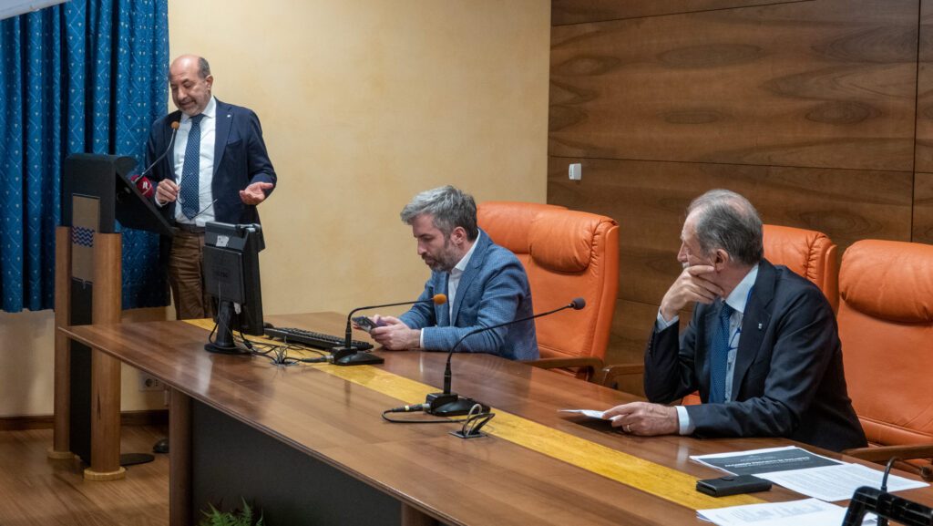 Accordo Regione – Eni - Shell, via libera a 5 progetti “no oil” regione