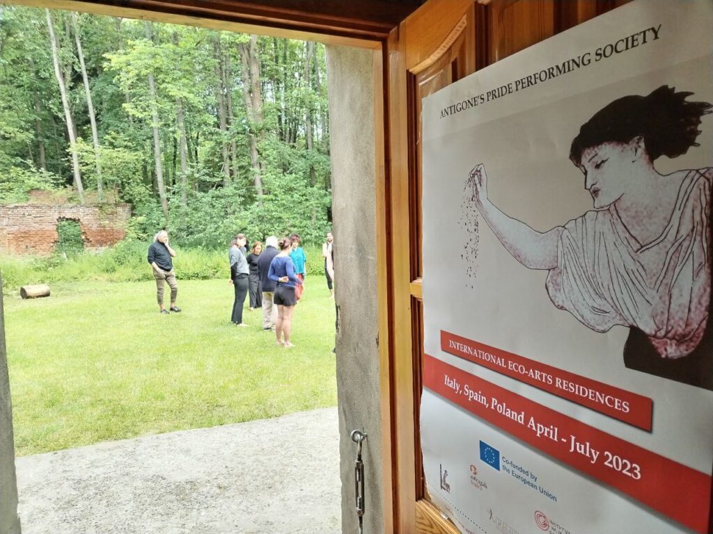 Dal 16 al 18 giugno - il progetto internazionale di Astràgali Teatro "Antigone’s Pride" propone una performance diretta da Fabio Tolledi e un convegno internazionale diretta
