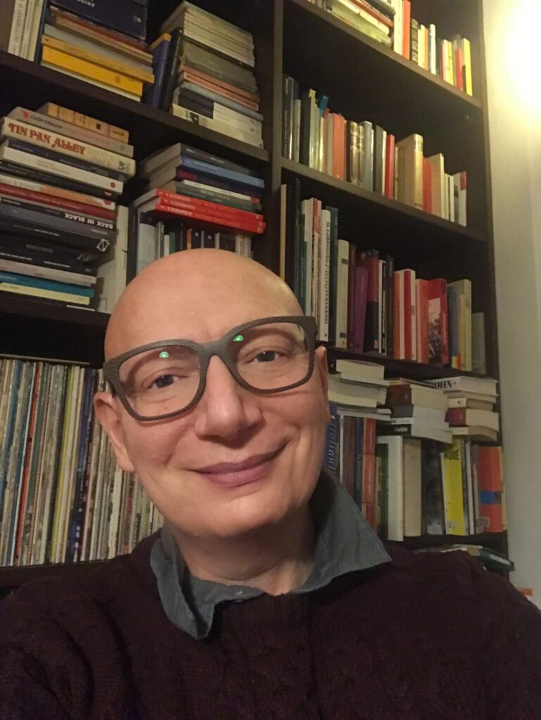 Giovedì 15 giugno - Un gusto superiore. Il cantautorato progressivo italiano dal beat al bit di Piergiorgio Pardo con Amerigo Verardi a Lecce progressivo