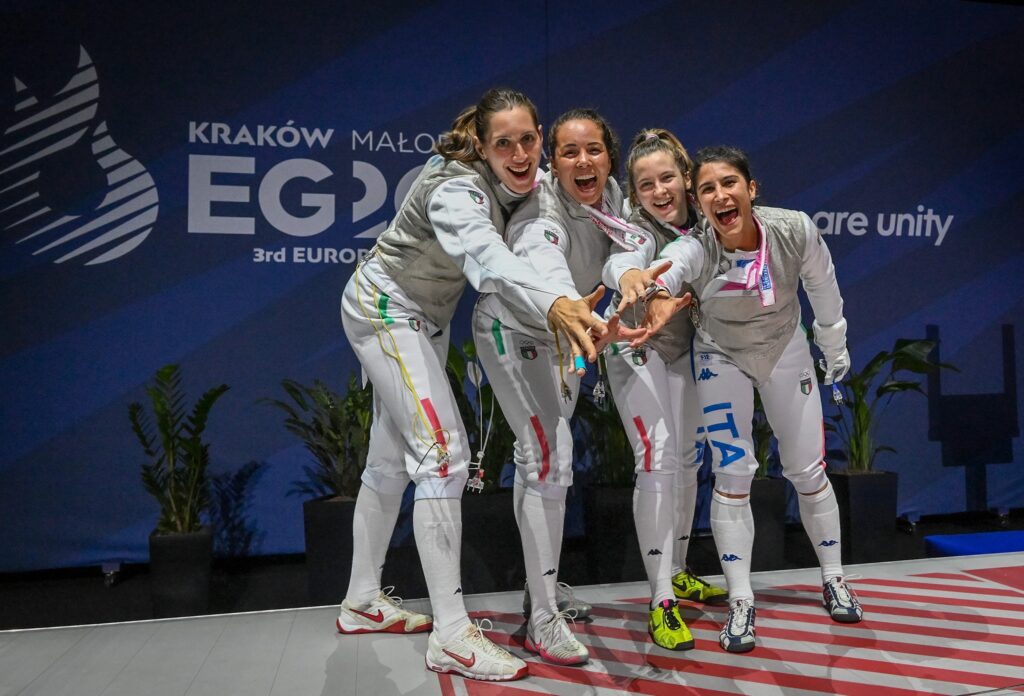 Continua il dominio del Fioretto Azzurro: la potentina Francesca Palumbo vince il titolo europeo a squadre a Cracovia fioretto azzurro