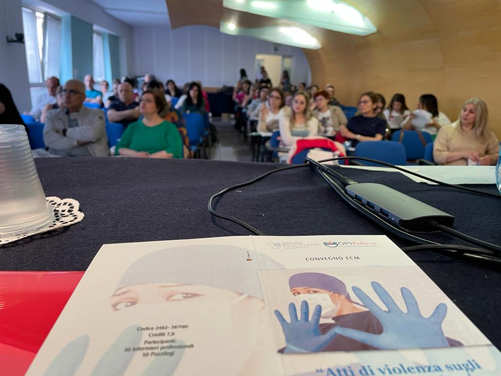 Psicologi e infermieri insieme per riflettere e avanzare proposte sul fenomeno della violenza sugli operatori sanitari fenomeno