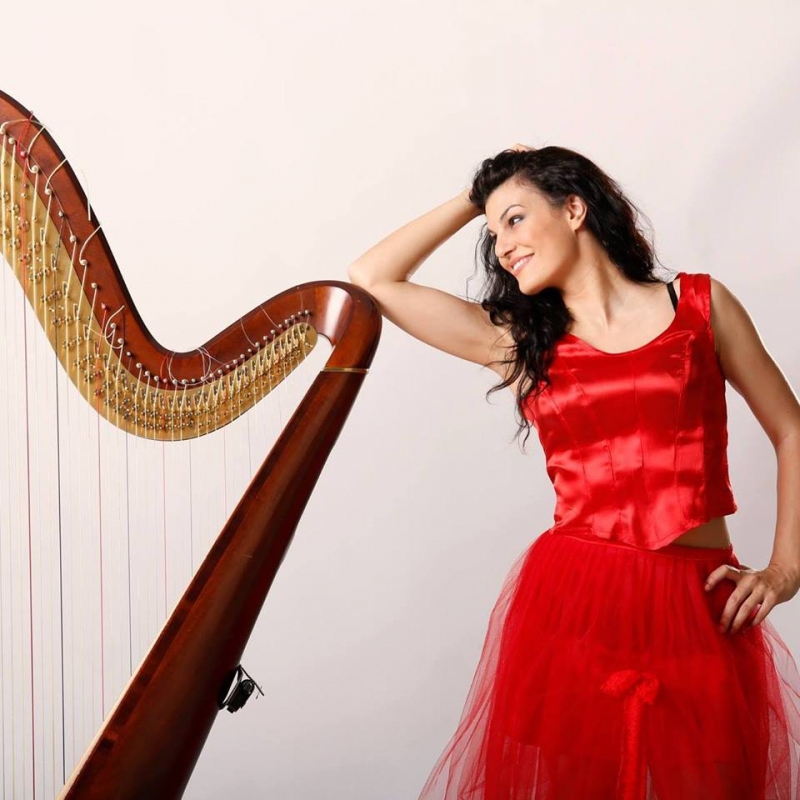 MUSICA E CULTURA SULLE ANTICHE VIE DELLA PUGLIA MERIDIONALE CON L'OTTAVA EDIZIONE DEL FESTIVAL "IL CAMMINO CELESTE": MARTEDÌ 25 LUGLIO LA CANTANTE MARIA MAZZOTTA A CAPRARICA DI LECCE. musica