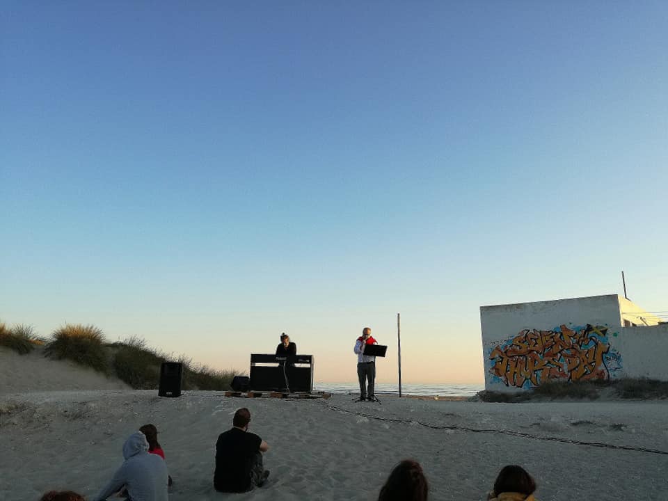 Giovedì 6 luglio - "L'alba dei poeti" con Fabio Tolledi e Mauro Tre per Antigone’s Pride - Performing Society al Bacino dell'Idume di Torre Chianca a Lecce torre chianca