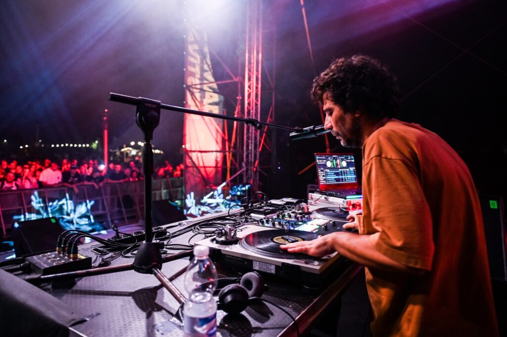 BARI - Venerdì 14 luglio - Dj Gruff & Alice Pasquini, Kyotolp e Truemantic per Bari Urban Lab al Teatro Kismet Opera opera