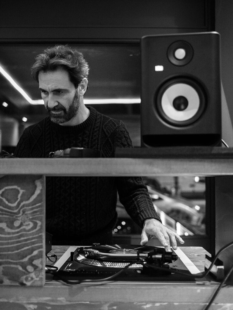 Mercoledì 2 agosto - Food Sound Castle | Daniele De Michele aka Donpasta feat. Faugnu al Castello Volante di Corigliano d'Otranto volante