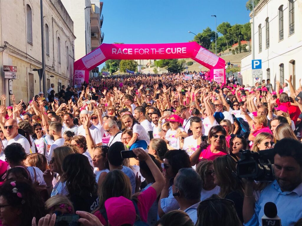 SABATO IL PARCO DELLA GRANCIA OSPITA I VOLONTARI DEL COMITATO BASILICATA DI KOMEN ITALIA parco