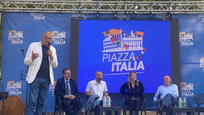 intervento a Piazza Italia