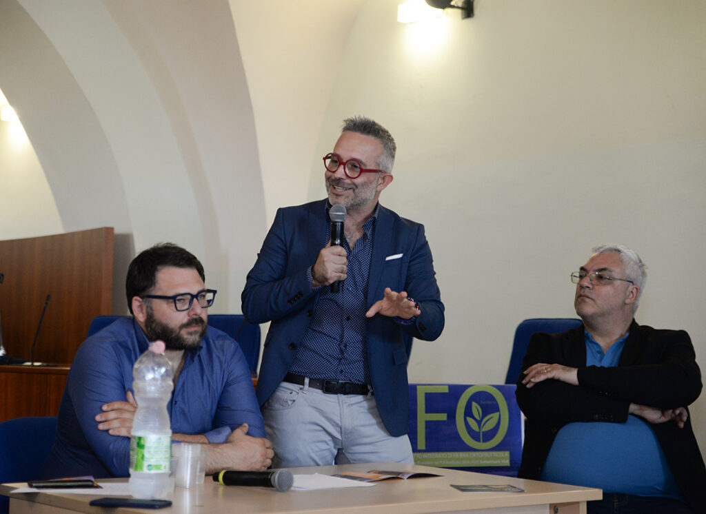 A Scanzano Jonico presentati i risultati del Progetto Integrato di Filiera Ortofrutticola (PIFO) nell’ambito del meeting “La competitività dell’ortofrutta: aggregazione, innovazione e sostenibilità”. filiera ortofrutticola