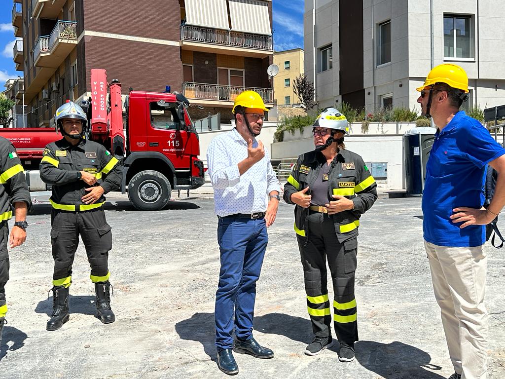 Crollo di via Protospata, il sindaco Bennardi ringrazia chi opera sul posto crollo