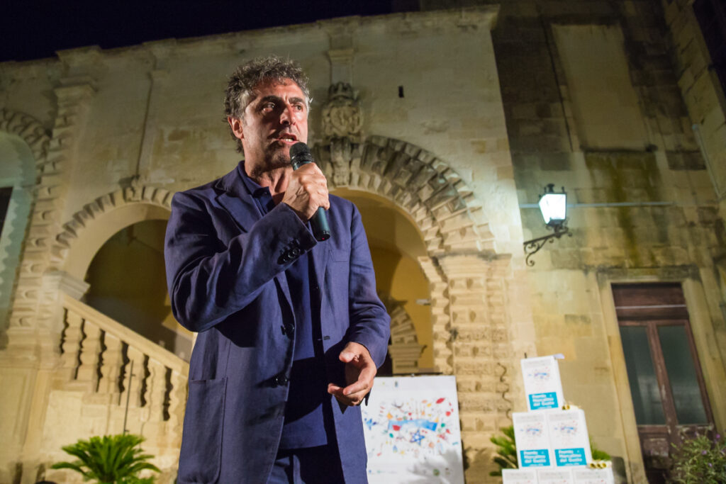 Giovedì 3 agosto - Io ti cielo – Frida Kahlo all'Art&Lab Lu Mbroia di Corigliano d'Otranto (Le) frida kahlo