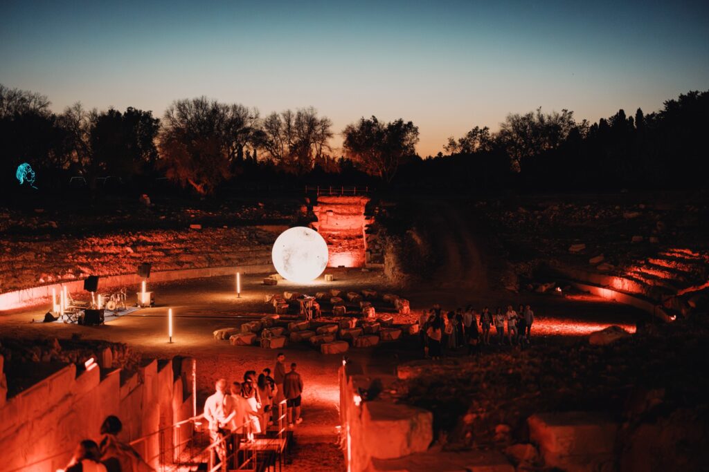 Martedì 29 agosto - Picnic Experience con la Música popular brasileira di Rosalia De Souza al Parco Archeologico di Rudiae a Lecce picnic