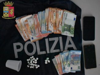 oltre a vendere panini spacciavano cocaina, due giovani arrestati dalla polizia a policoro 34 due arresti per droga radio laser news matera potenza puglia basilicata