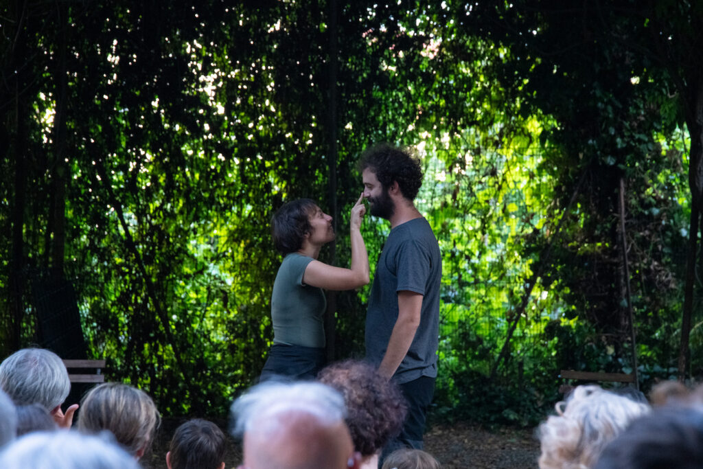 Sabato 16 e domenica 17 settembre - Laboratori e spettacoli per "Un teatro nel bosco" a Trepuzzi (Le) laboratori