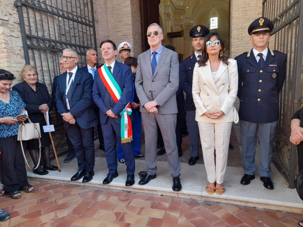 LA POLIZIA DI STATO HA CELEBRATO OGGI A POMARICO SAN MICHELE ARCANGELO Polizia