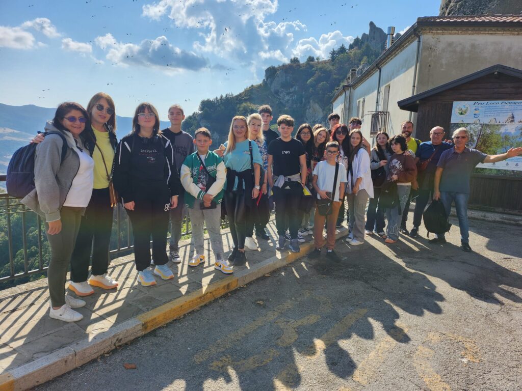 Iniziato oggi il “Tour di giovani romeni in Basilicata” tour
