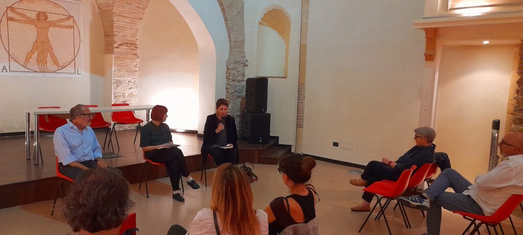 Presentata a Bernalda l’ultima raccolta di racconti di Costantino Dilillo Bernalda