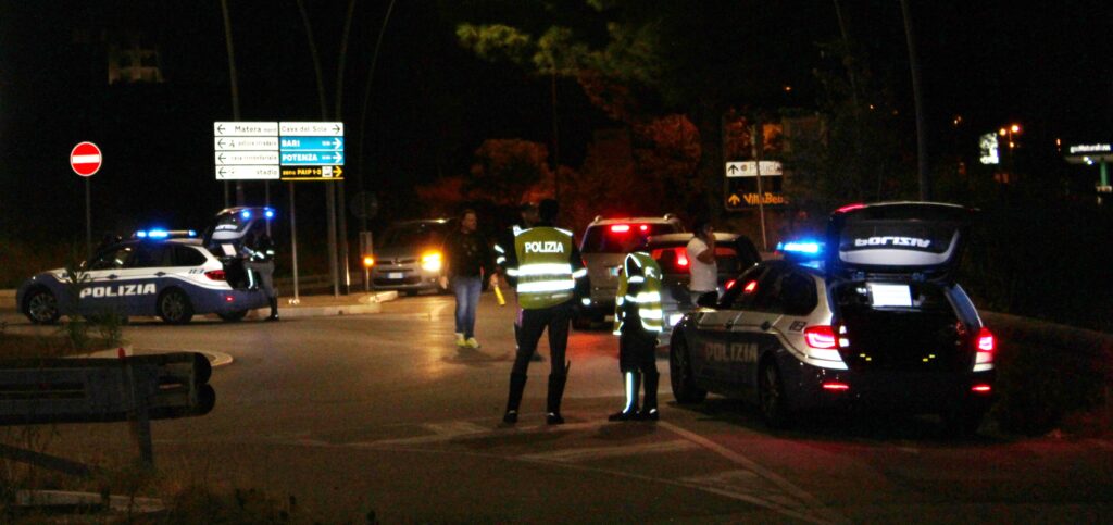 Controlli della Polizia di Stato contro la guida sotto l’effetto di stupefacenti o alcol Polizia