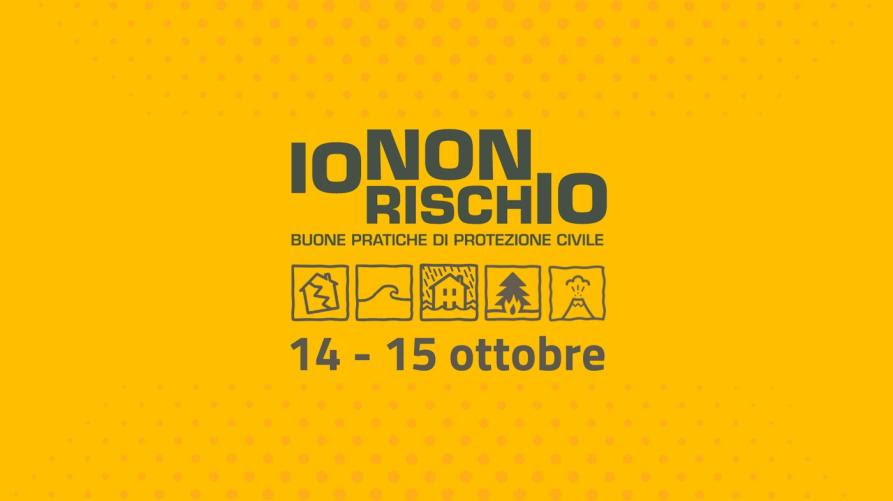 IO NON RISCHIO - BUONE PRATICHE DI PROTEZIONE CIVILE"Il 15 ottobre 2023 i volontari in piazza Garibaldi a Santeramo in Colle protezione
